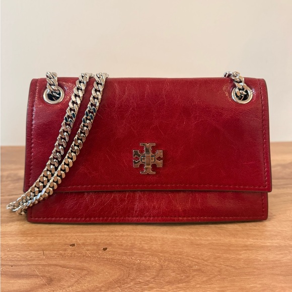 Tory Burch Handbags - Tory Burch mini Kira Turnkock